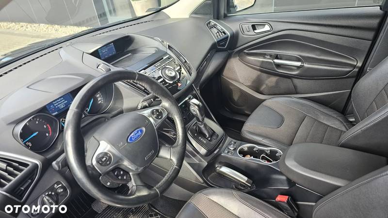 Ford Kuga 2.0 TDCi 4WD Titanium Plus - 11