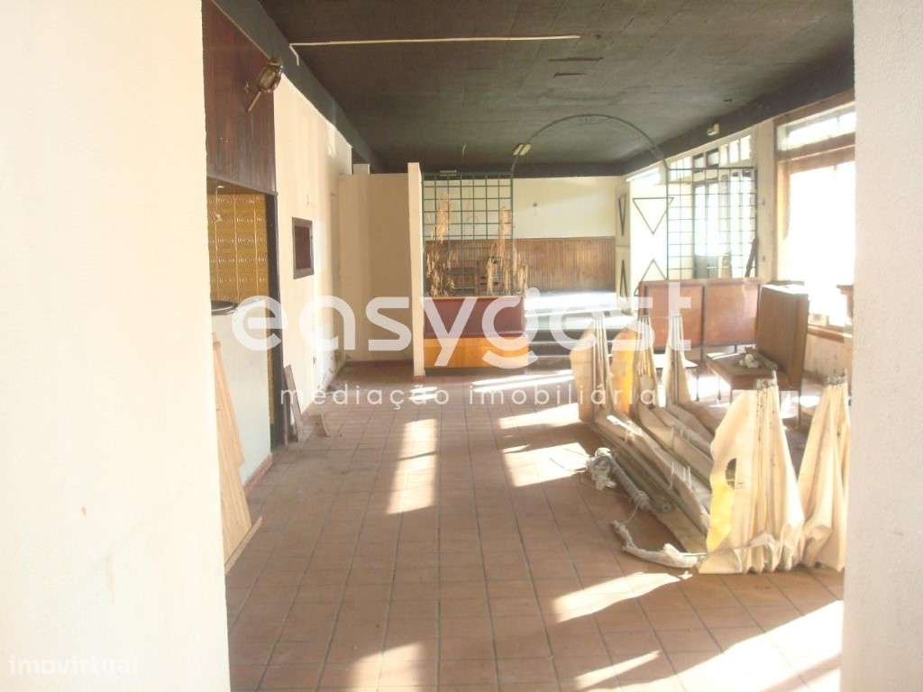 Excelente centro comercial bem situado em Torre de Moncorvo - Grande imagem: 4/10