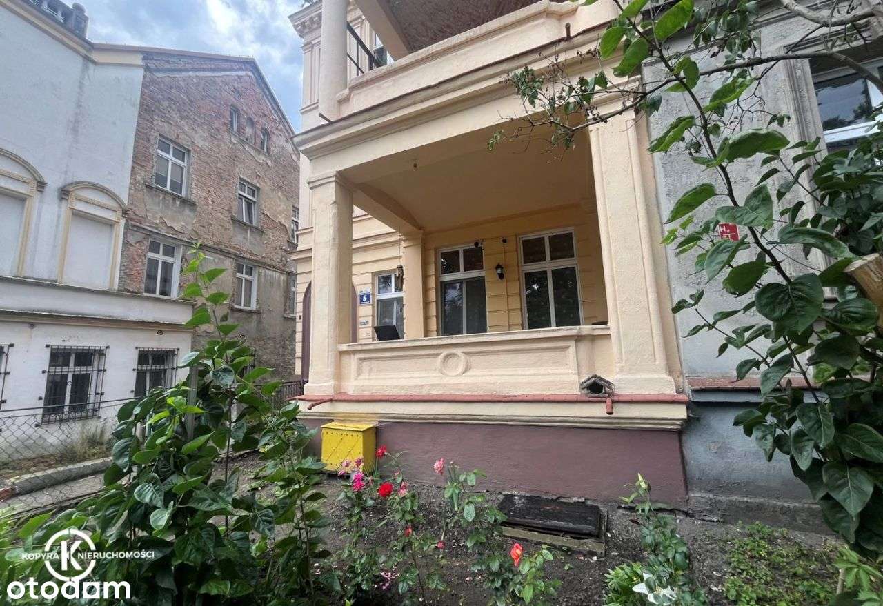 Na sprzedaż przestronne mieszkanie 5-pokojowe-13