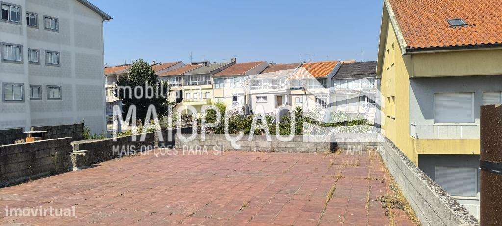 LOTE COM RUINAS PARA MORADIA OU PRÉDIO - Grande imagem: 5/19