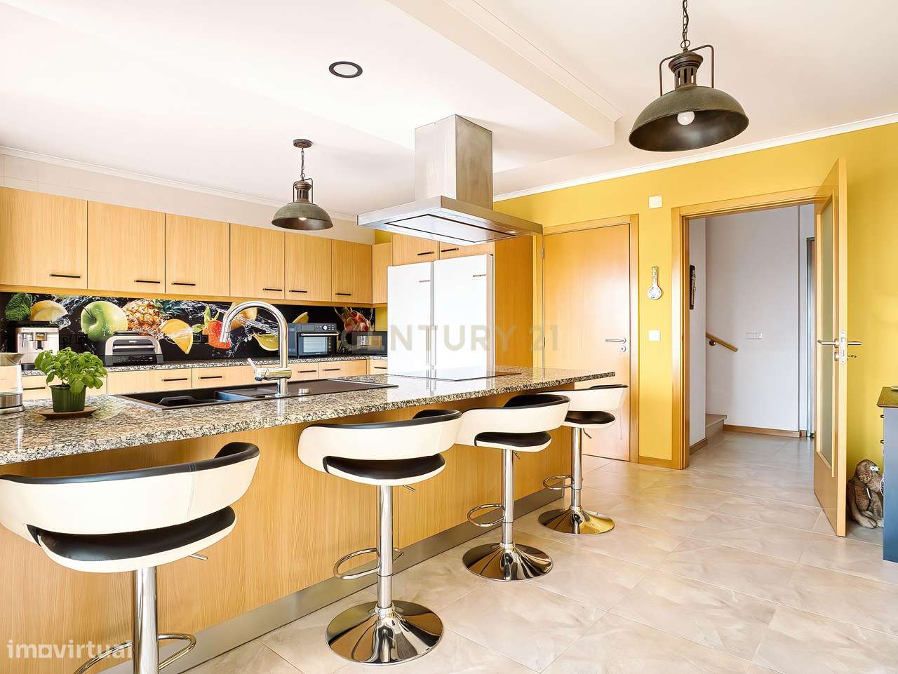 Ampla Casa Familiar com Vista Deslumbrante, Tranquilidade e Praias nas - Grande imagem: 5/58