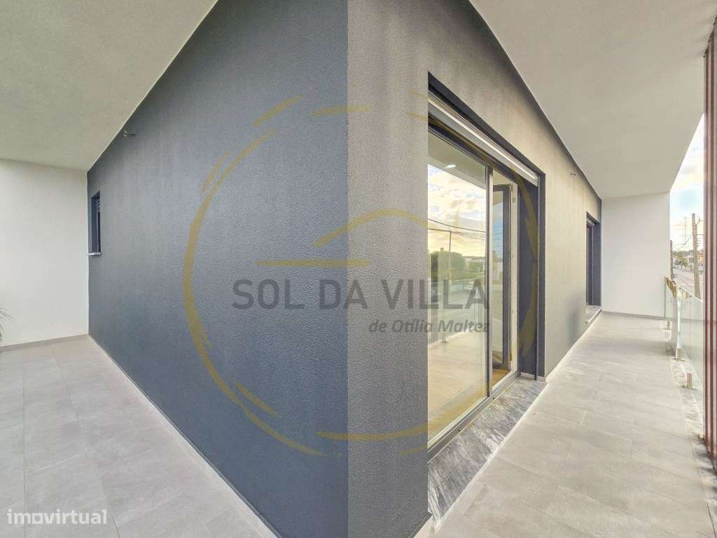 Moradia T4 Isolada com piscina - Valadares, Corroios - 750.000€-19
