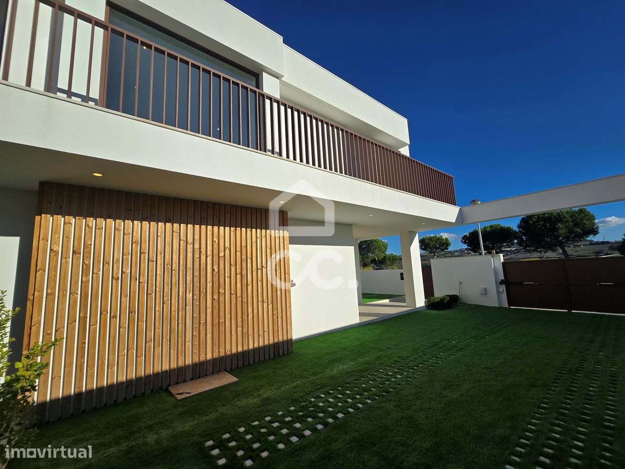 Moradia T3 em Arruda dos Vinhos – O conforto da família entre o campo-31