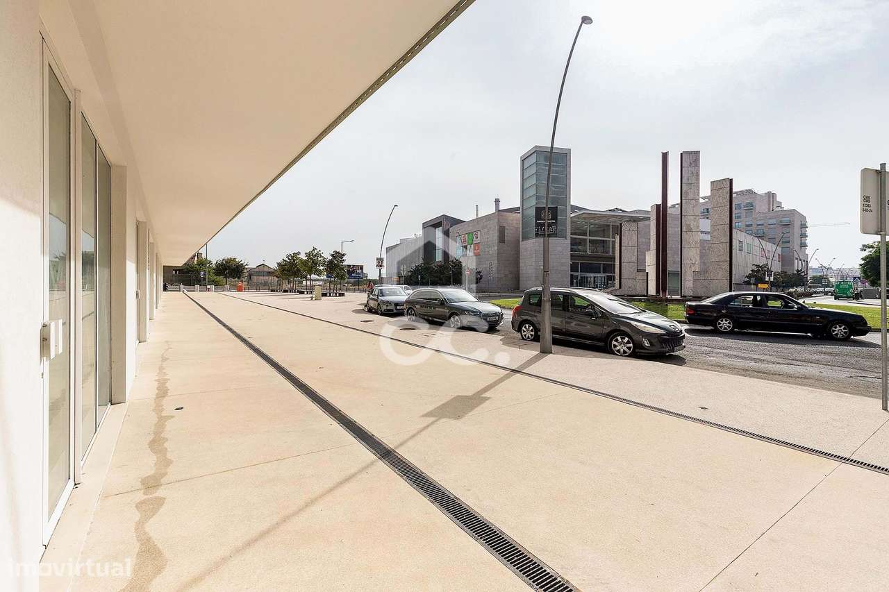 Apartamento T3 c/ Varanda | Condomínio JABA, Barreiro-50