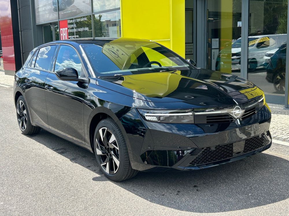 Hatchback GS 1.5 Diesel AT8 130KM S/S