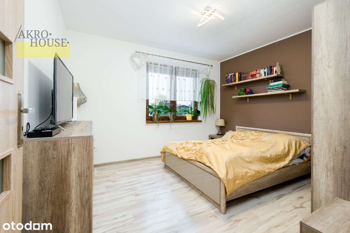 ✅ Dom w Centrum z Ogrodem, Altaną i Garażem ✅-9