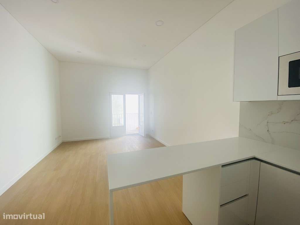 Apartamento T1, pronto a entrar, arrendar, Anjos - Grande imagem: 4/17