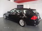 BMW 318 d Touring - 16