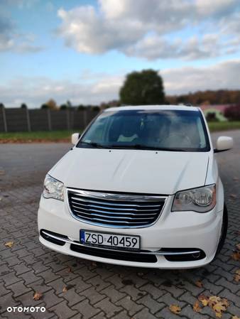 Chrysler Town & Country 3.6 Touring - 2