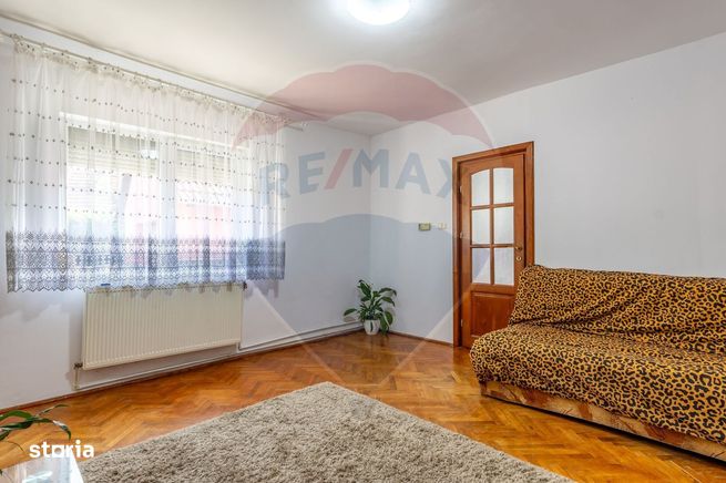 Casă 3 camere si teren 765 mp de vanzare Micalaca,Arad-9