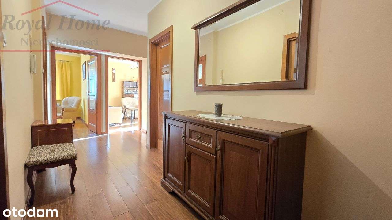 Przestronny, b. ładny, wolnostojący dom na Zaciszu-14