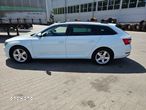 Skoda Superb Combi 2.0 TDI Ambition - 10