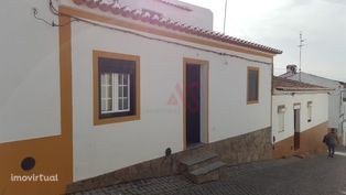 Moradia de bairro em Barrancos, Beja