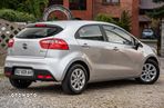 Kia Rio 1.1 crdi M - 10