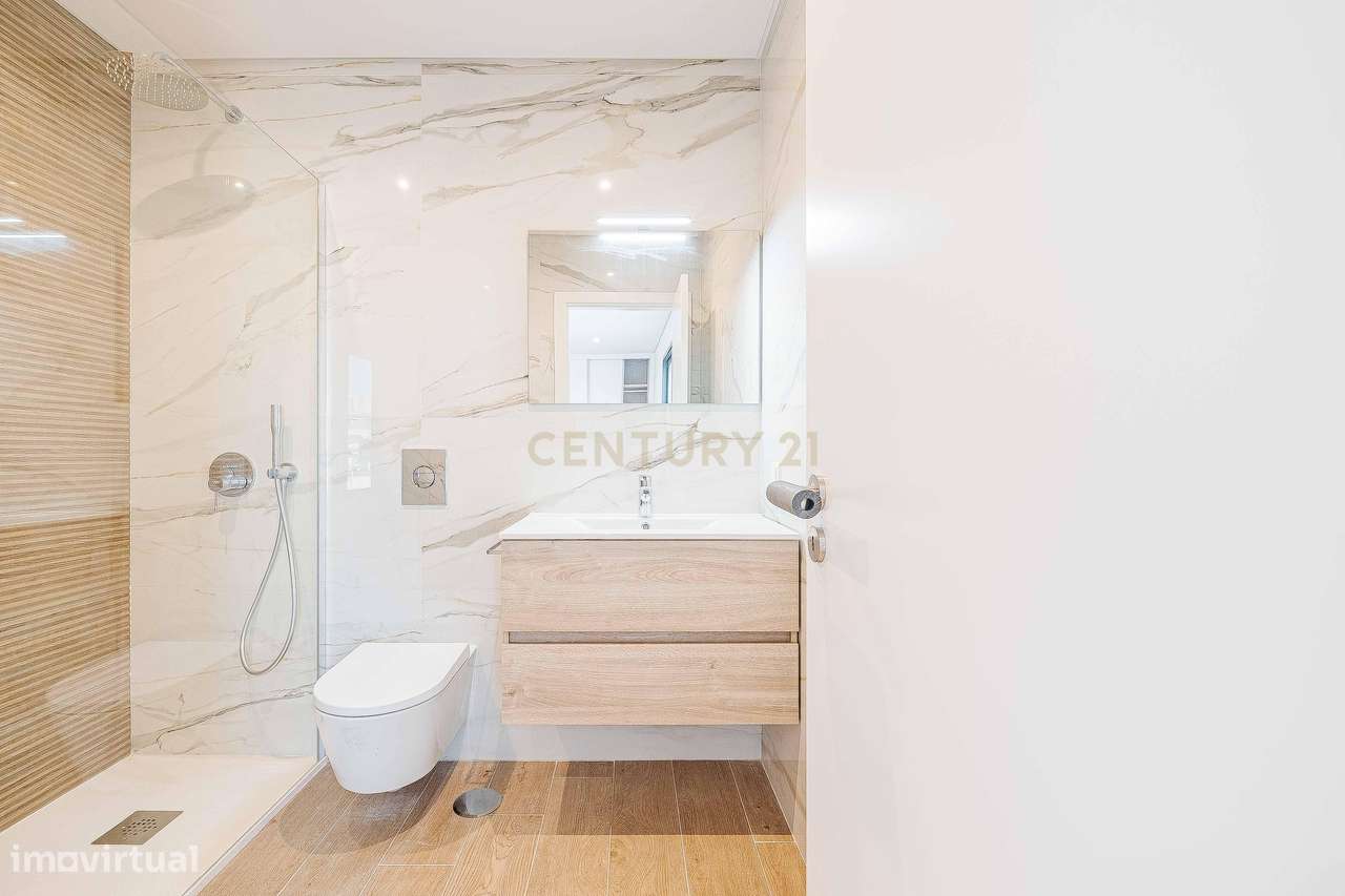 Moradia T3 Moderna de Acabamentos Premium-11