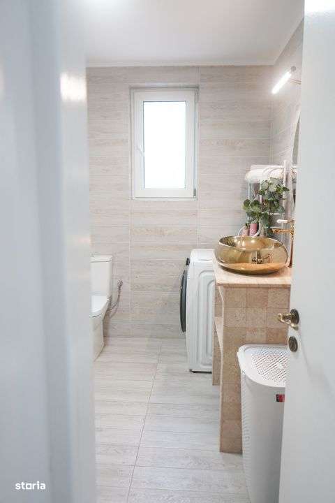 Casa moderna in Balotesti – lumina, stil si confort complet-5