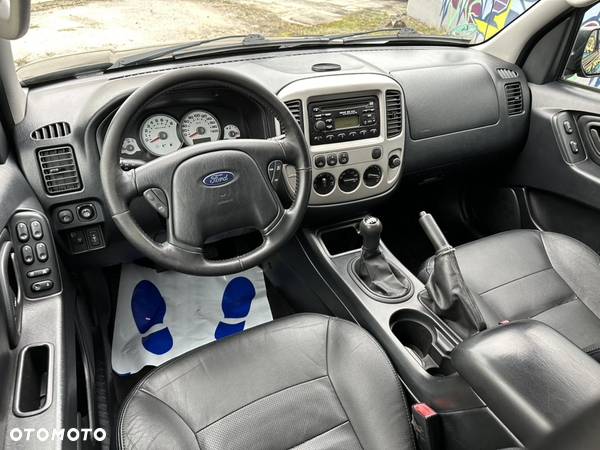 Ford Maverick 2.3 - 17