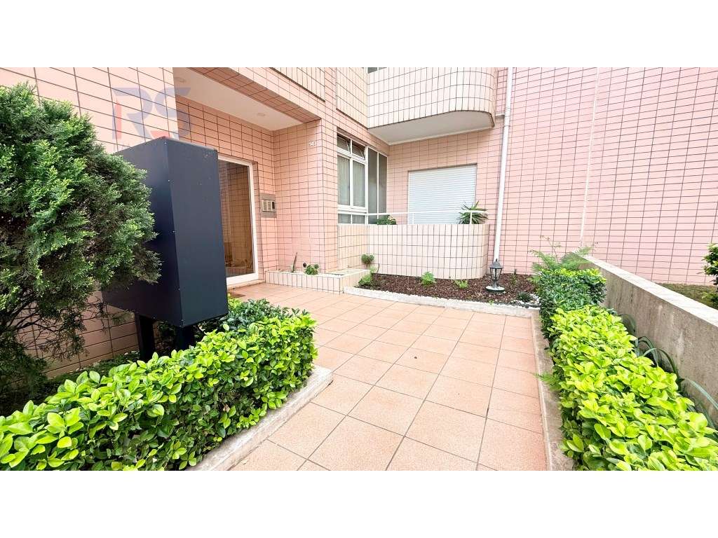 T2 Baguim Monte c/elevador junto metro-29