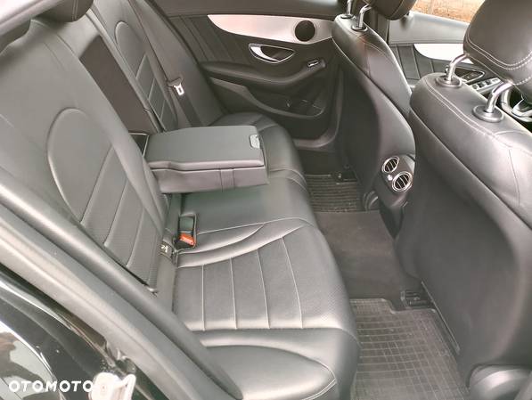 Mercedes-Benz Klasa C 220 (BlueTEC) d 7G-TRONIC AMG Line - 12