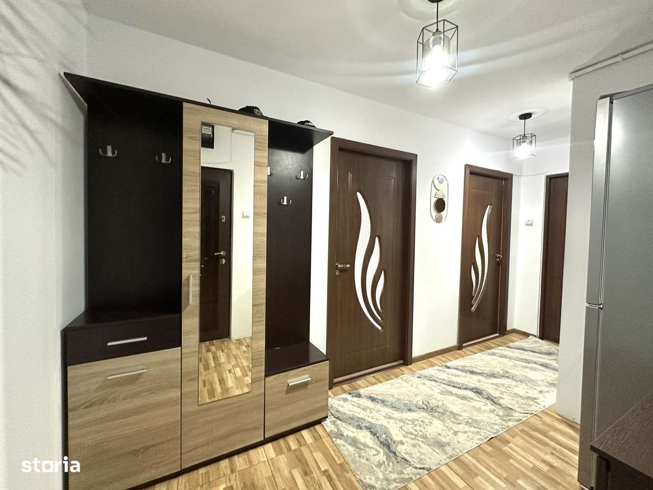 Vânzare apartament 3 camere mobilat,  parcare inclusă , Cartier Noua-5