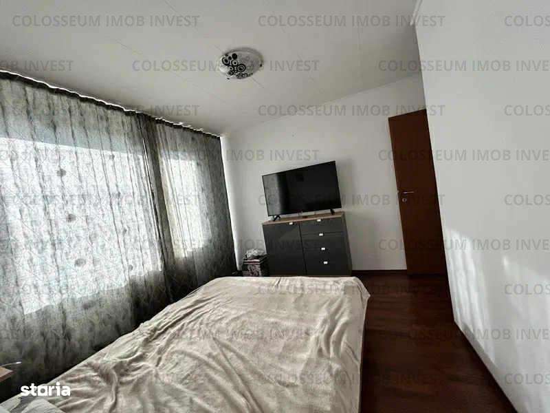 Apartament 2 camere, decomandat, spatios, mobilat, parcare, zona Astra - Imagine principală: 4/9