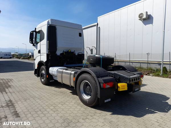 Iveco X-Way AS440X49T/P HR ON+- EF4 - 3