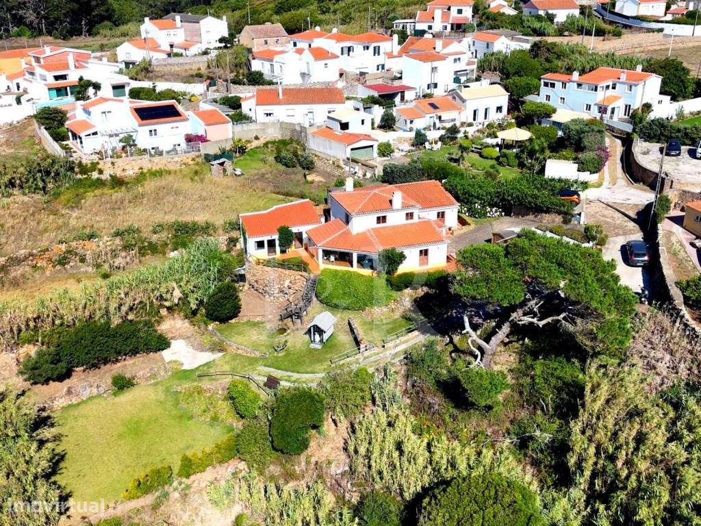 Moradia T2+3 com jardim e vista mar na Azóia, Sintra-56