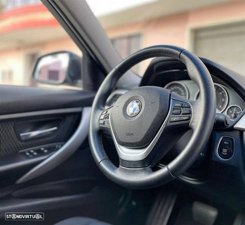 BMW 318 d Navigation Auto - 11