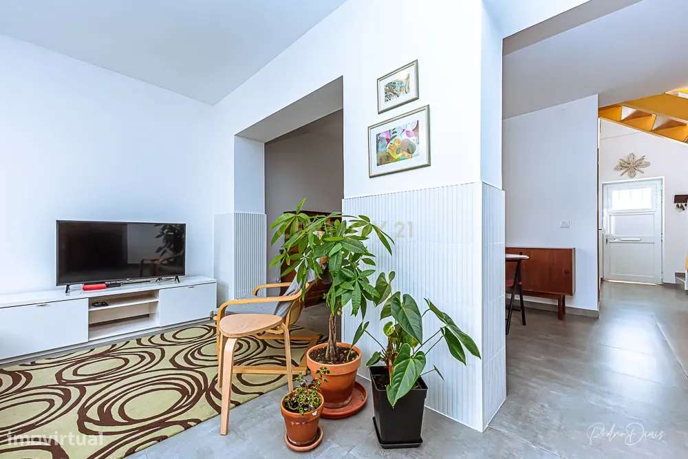 Moradia T3 com Quintal TOTALMENTE RENOVADA!!! - Grande imagem: 5/51