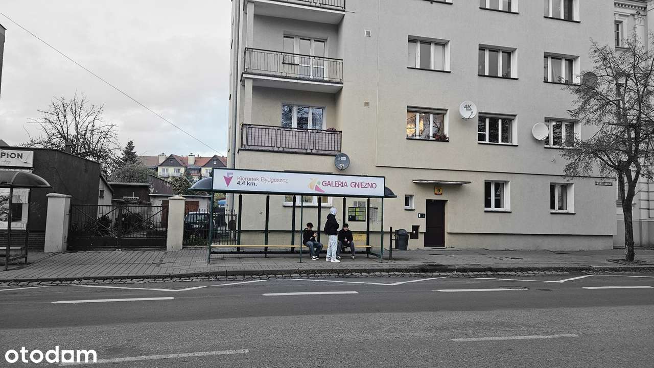 3 pokojowe, doskonała lokalizacja, dostępne od zaraz - Pełny obrazek: 1/18