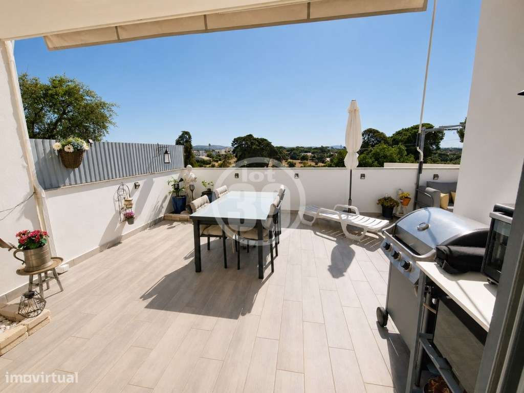 Moradia em Banda na Branqueira Terraço Amplo com Vista Campo e Gara...-21
