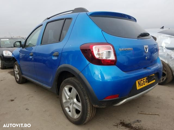 Dezmembrez dacia Sandero Stepway 1.5 dci Albastru - 3