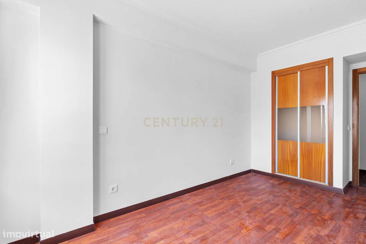 APARTAMENTO T3 BENAVENTE-11
