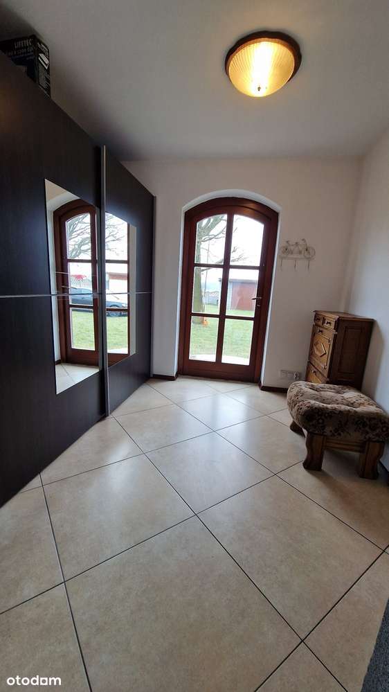 Sprzedam wyremontowany dom w otoczeniu drzew dębowych-6