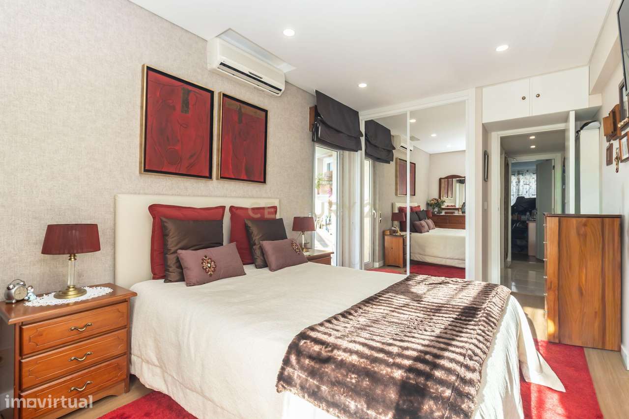 Excelente T3 Remodelado – 3º Andar (sem elevador) | 98 m² de área útil-30