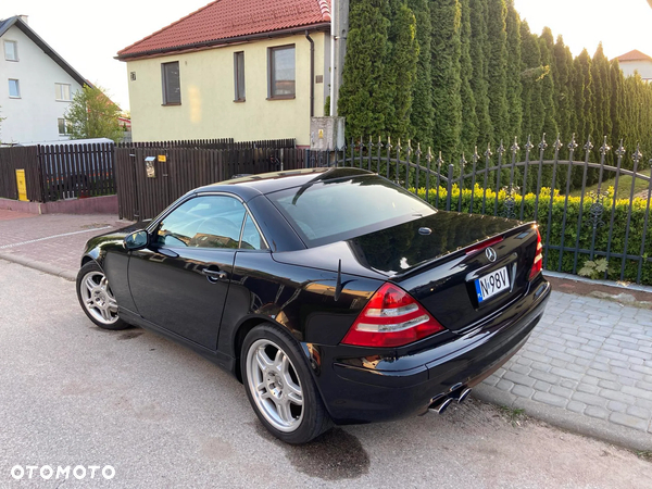 Mercedes-Benz SLK - 11