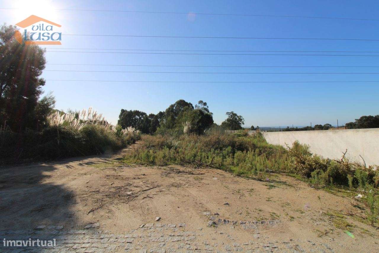 Terreno com 12.317 m2 no centro dos Carvalhos para a construção de ... - Grande imagem: 4/14