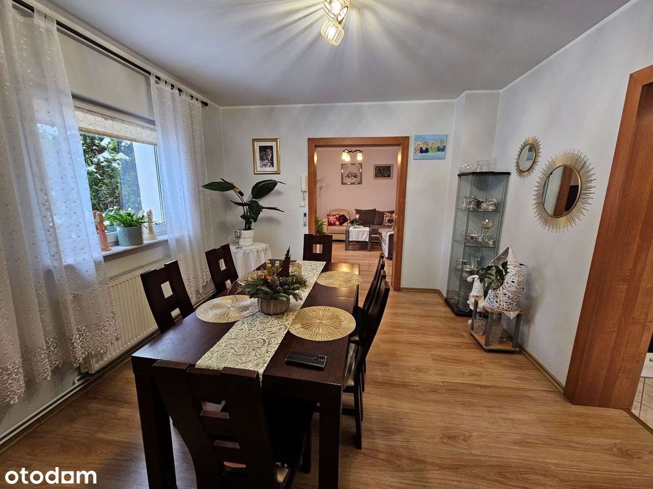 Dom parterowy, duża działka-5