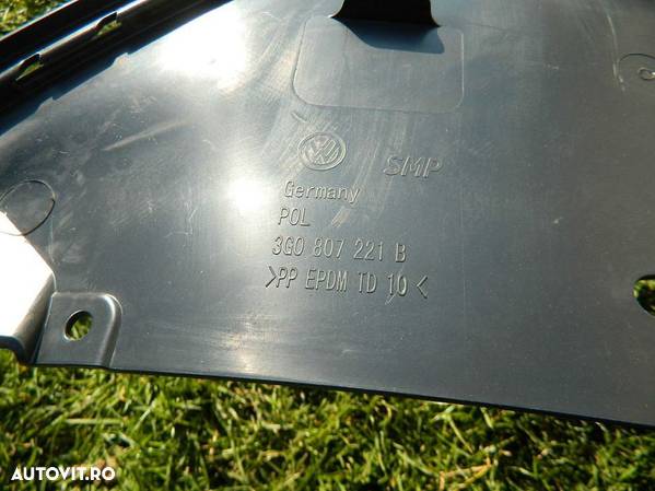 Spoiler deflector inferior VW Passat B8 GTE 2015-2022 cod 3G0807221B - 5