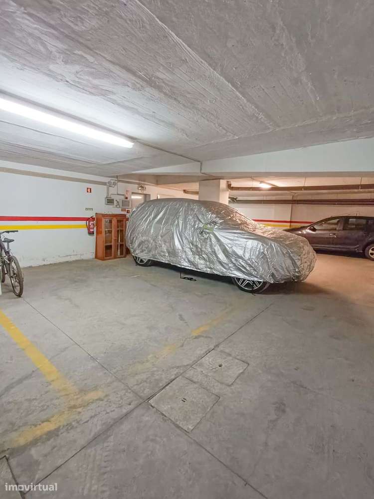 T2 no Afonsoeiro - Montijo C/elevador e garagem-40