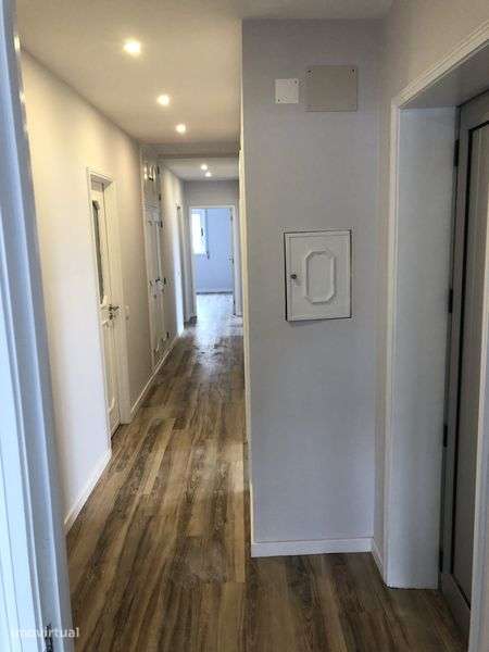 Aluga-se Apartamento T3 centro Gaia - Grande imagem: 5/12