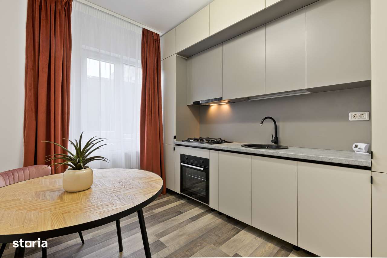 Prima inchiriere ! Apartament 2 camere cu curte, bloc nou + parcare - Imagine principală: 5/17