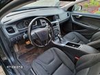 Volvo V60 D4 AWD Base - 9