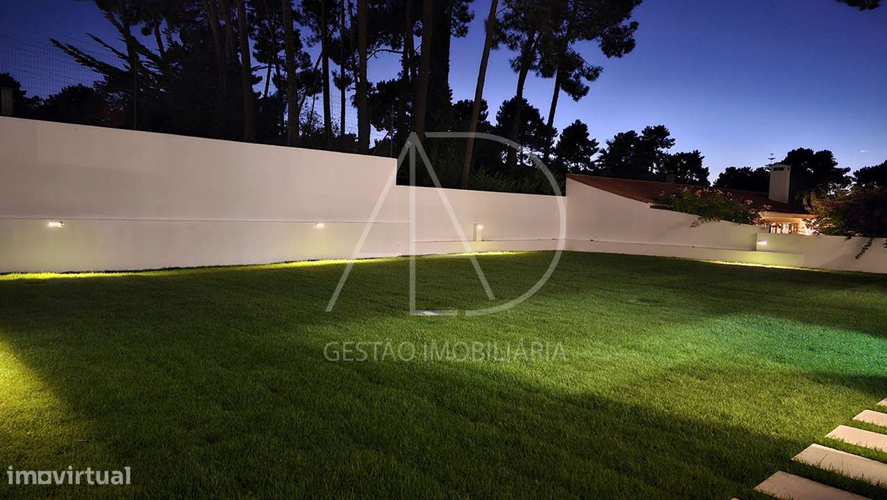 Moradia, 367 m², Corroios-33