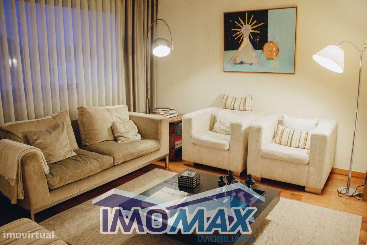 Apartamento T5 Triplex Ameal-25