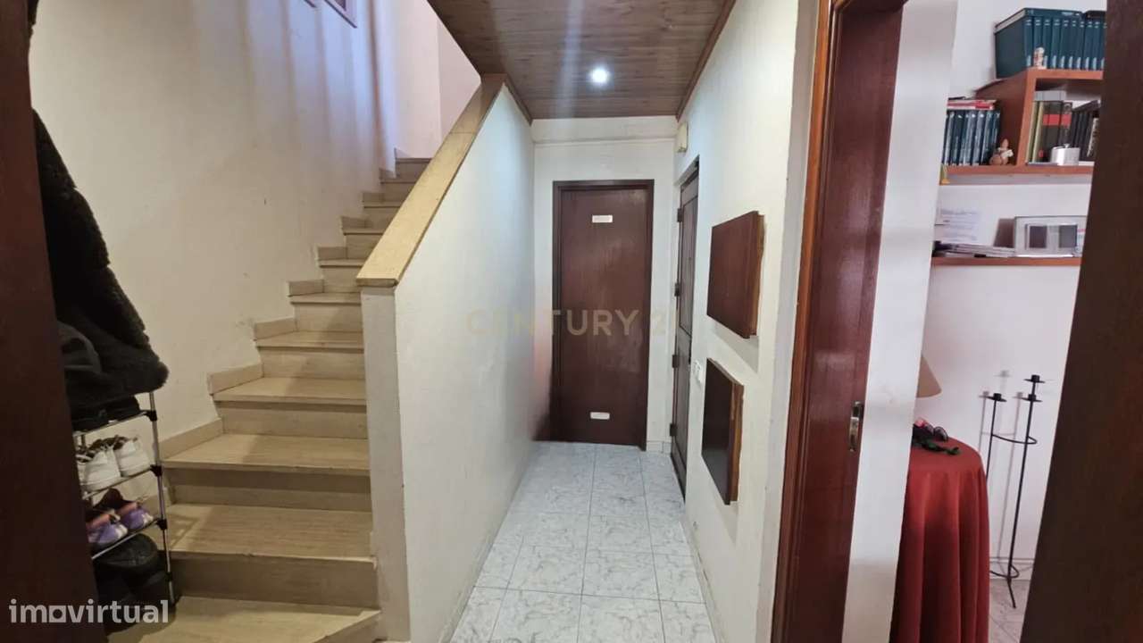 Moradia T2 em Algueirão - Mem Martins, Sintra - Grande imagem: 4/16