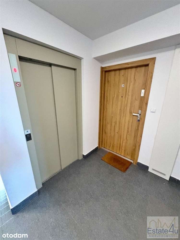 Jak dom, ogród, własny garaż, winda. Przytulne :)-16