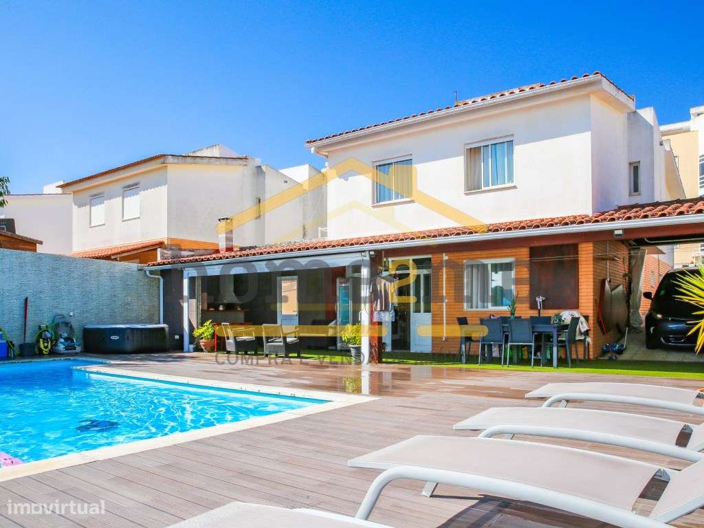 Magnífica Moradia T4 - Casais da Marmeleira,Alenquer-3