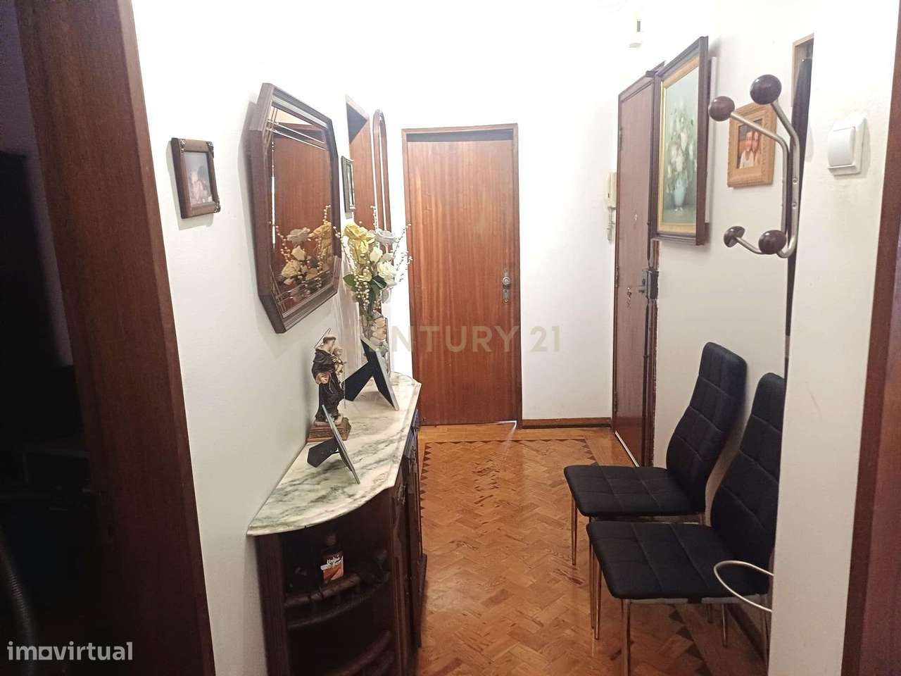 Apartamento T2 com Vista Panorâmica em Falagueira, Amadora - Grande imagem: 2/11