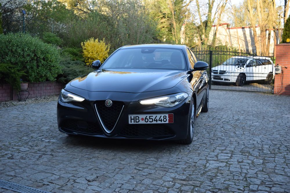 Alfa Romeo Giulia 2.2 AT8 Executive 2017